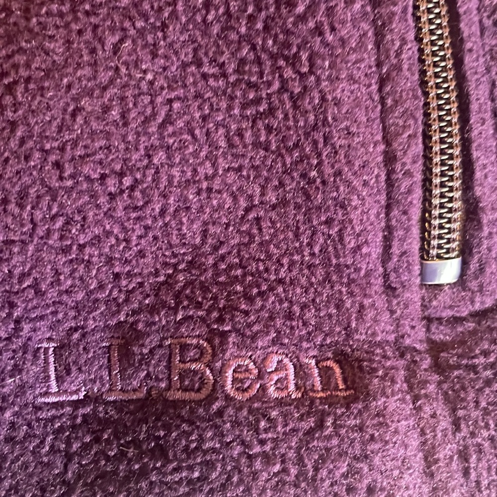 L.L. Bean Women's Deep Purple Mountain Fleece Jacket - Picture 6 of 7